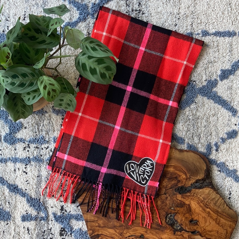 NWOT Victoria’s Secret Red, Pink plaid scarf - Picture 2 of 6